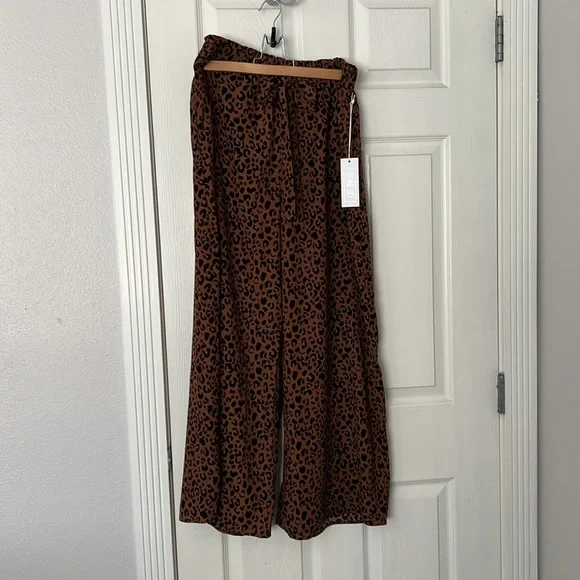 Leopard Print Pants - Picture 2 of 5